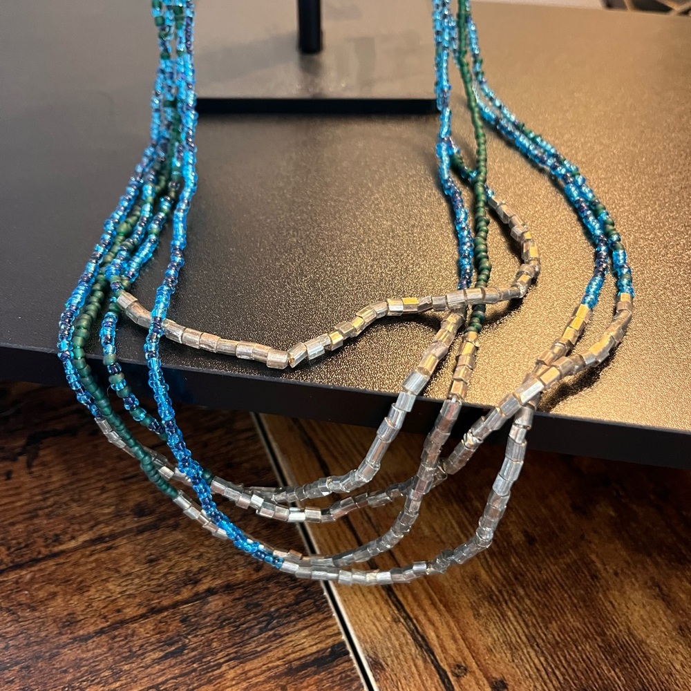 Elegant Multicolor Beaded Necklace